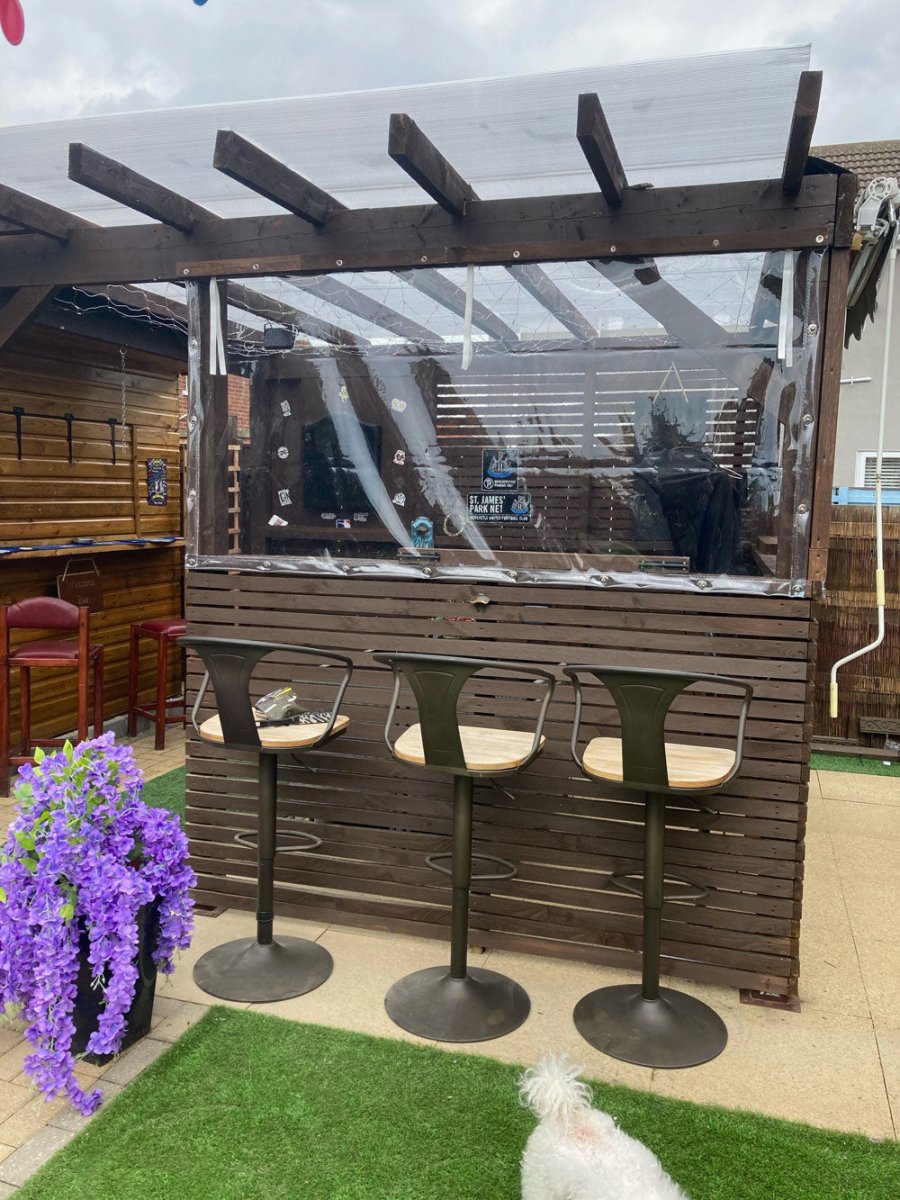 Upcycling your Garden with a Small Garden Structure - Twofb.com